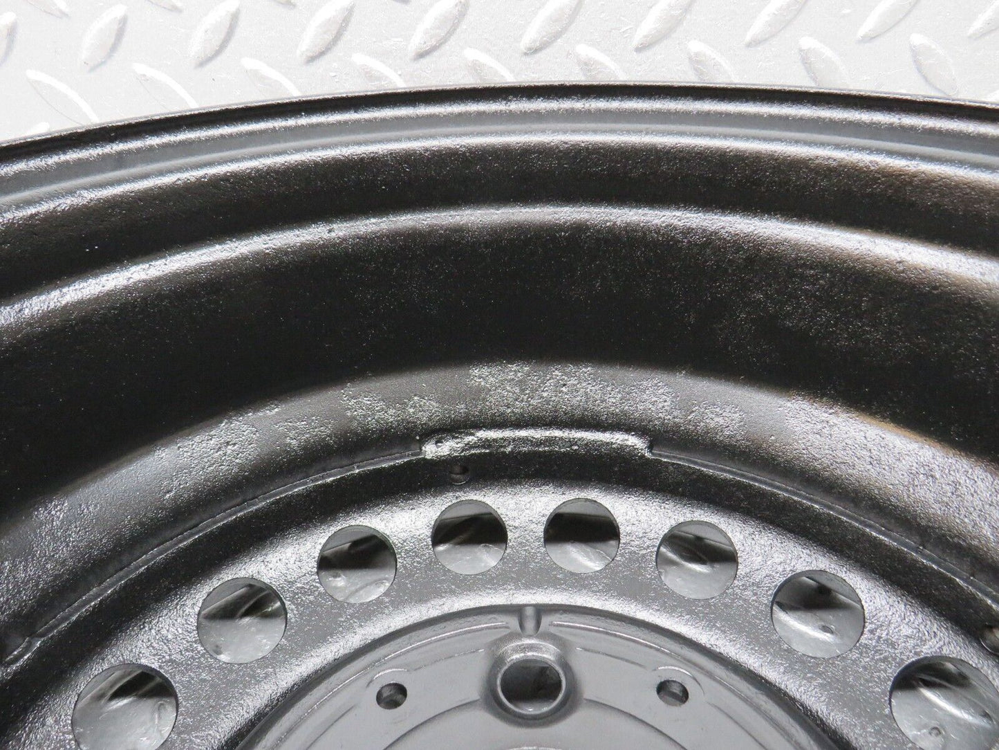 39050 Mercedes-Benz Steel Wheel 6.5Jx14H2 1084000802