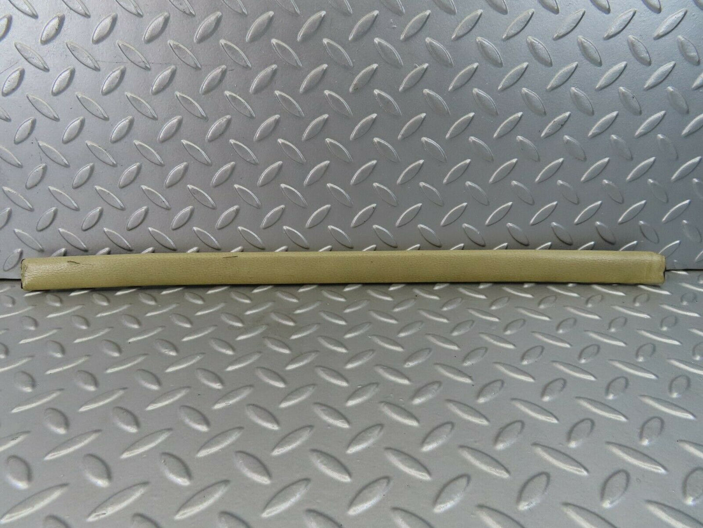 7235 Mercedes-Benz W116 450SE Rear Right Inner Window Trim