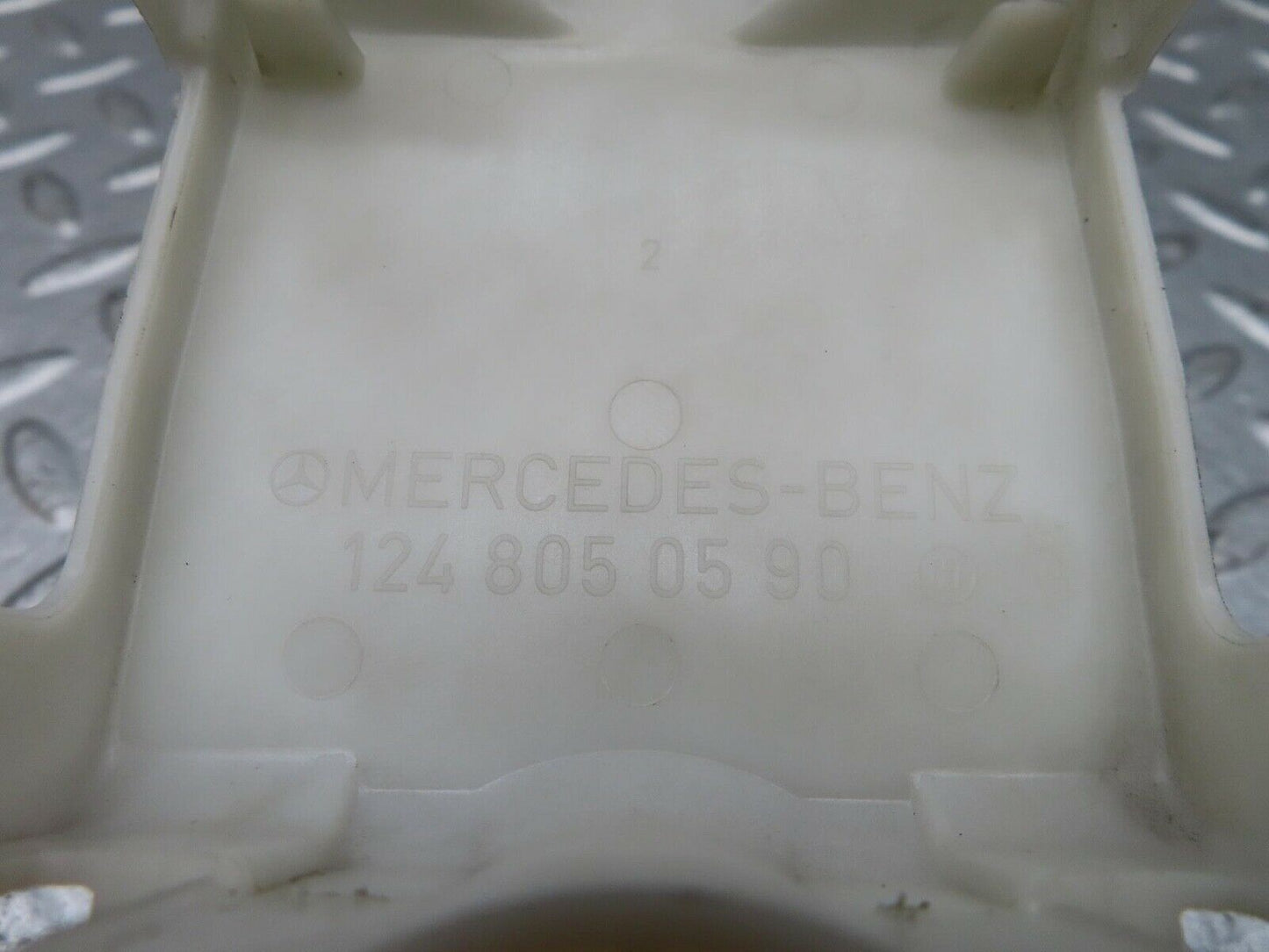 16222 Mercedes-Benz W124 260E Rear Door Lock Vacuum Actuator Cover 1248050590
