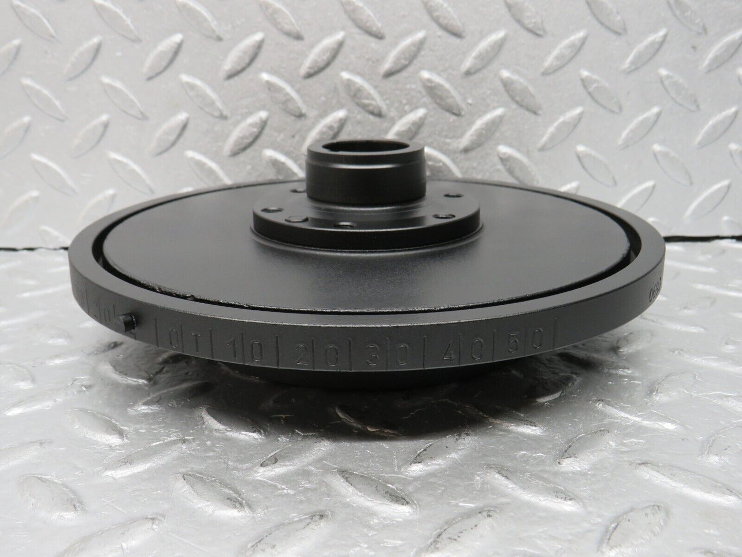 38130 Mercedes-Benz A124 320E Cabriolet Crankshaft Vibration Damper 1040301403