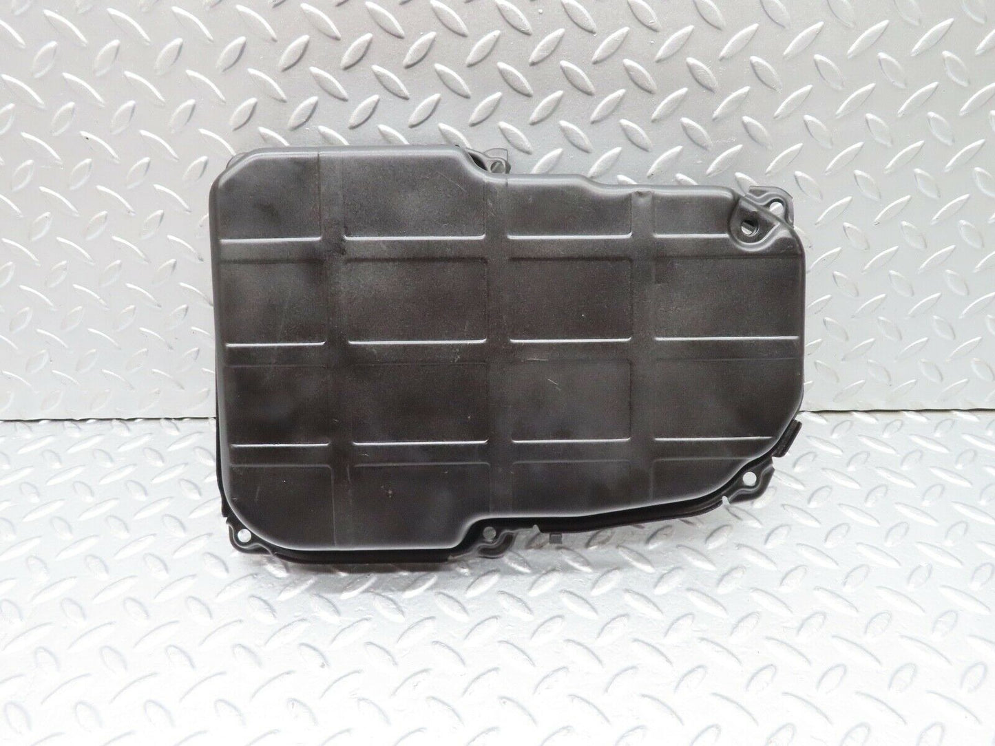 18160 Mercedes-Benz W123 230E Oil Pan Oil Sump