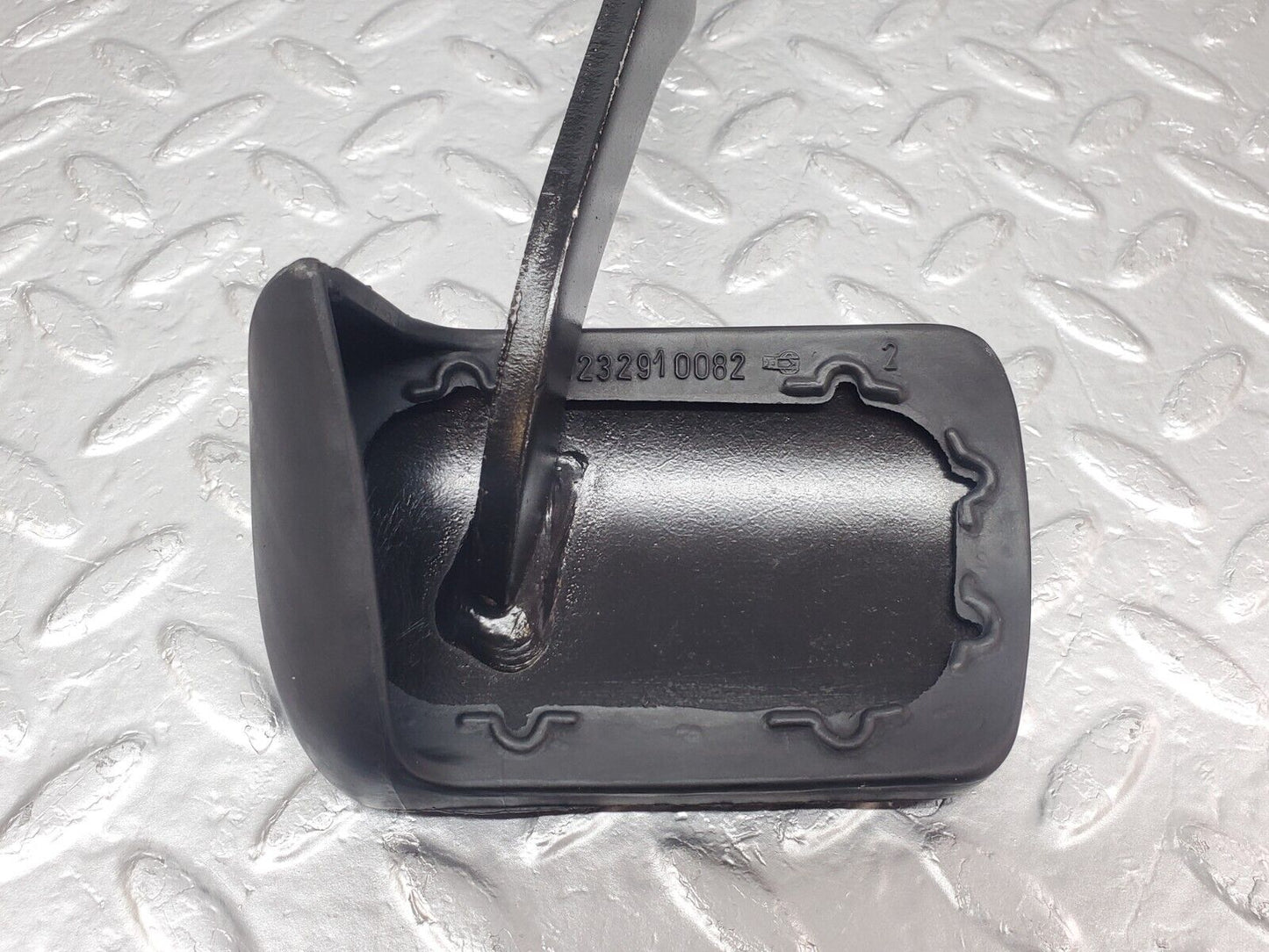 44285 Mercedes-Benz W123 280E Brake Pedal With Rubber 1232910082