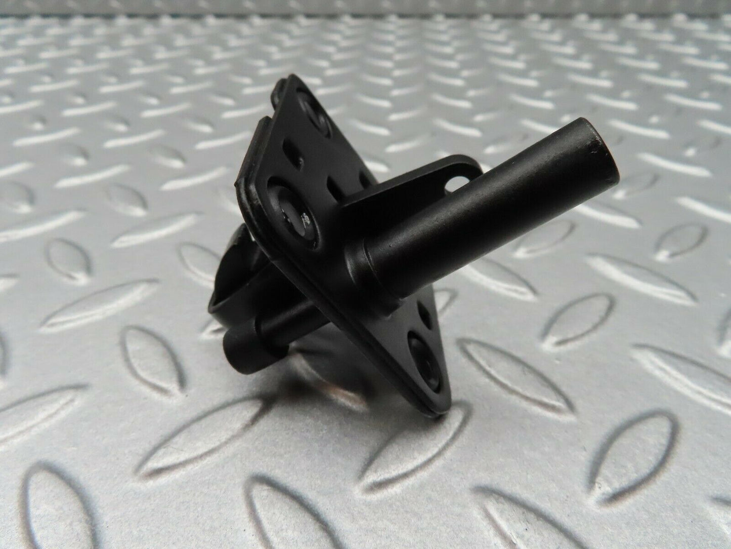 5146 Mercedes-Benz R107 350SL Bonnet Lock Catch