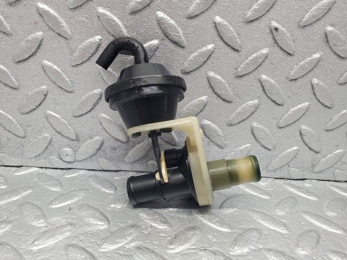 W201 Baby Benz heater control valve used OEM