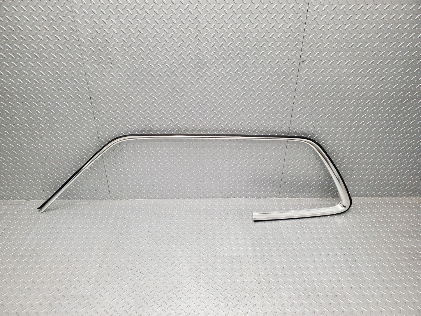 46558 Mercedes-Benz C123 280CE Coupe Roof Chrome Moulding Trim Left Side