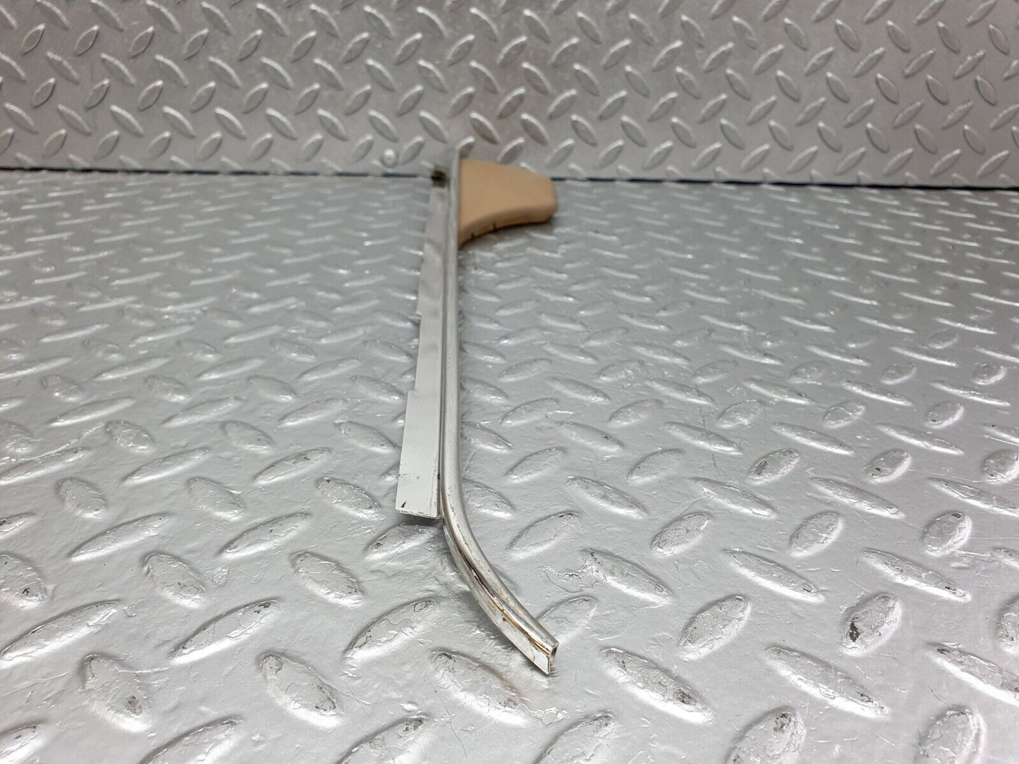 44156 Mercedes-Benz C123 230CE Coupe Seat Belt Presenter Cover Trim Left 1236921922