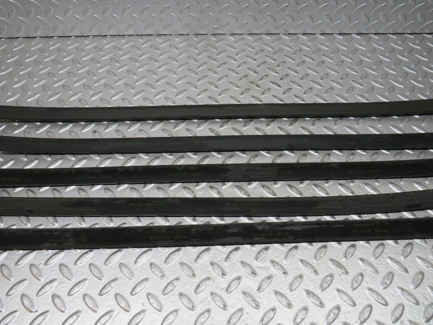 27842 Mercedes-Benz S124 300TE Wagon Roof Cladding Set