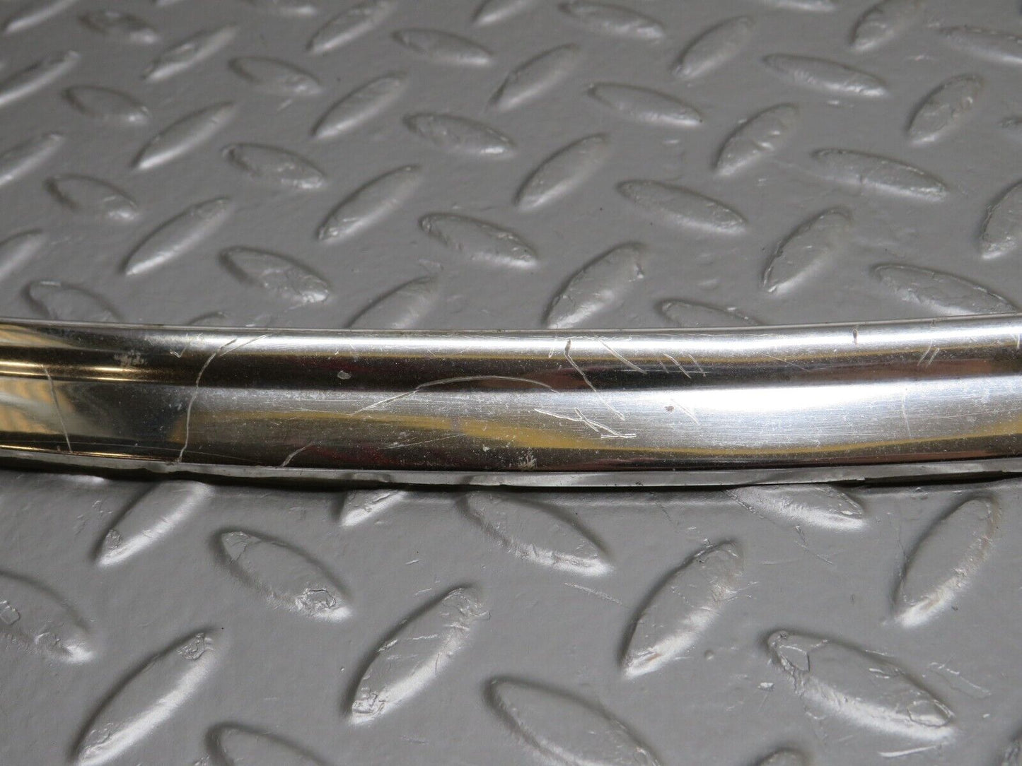 40263 Mercedes-Benz R107 Front Windscreen Chrome Frame