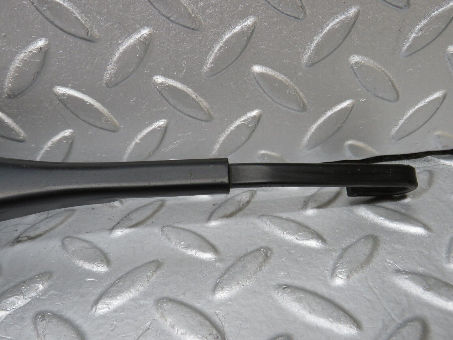 35306 Mercedes-Benz W140 Wiper Arm Right Bosch
