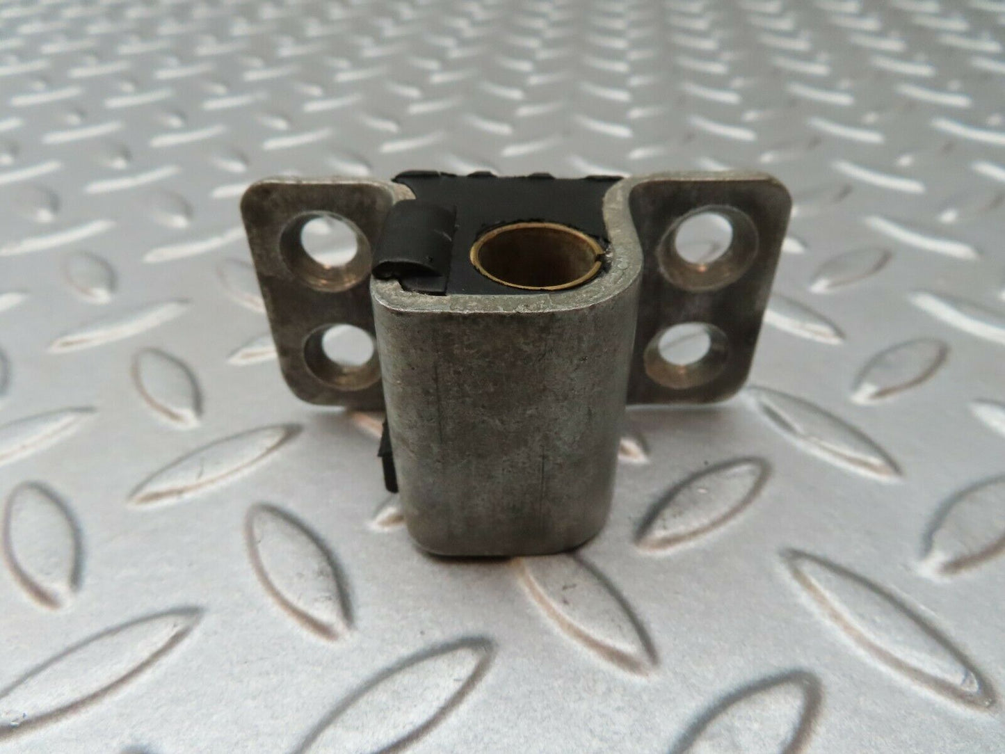 4492 Mercedes-Benz W123 230E Door Lock Latch Right Side
