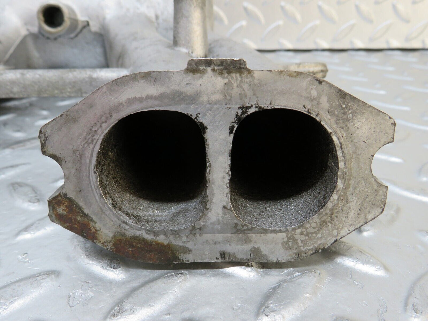 26944 Mercedes-Benz W123 240D Air Intake Manifold 6161410201