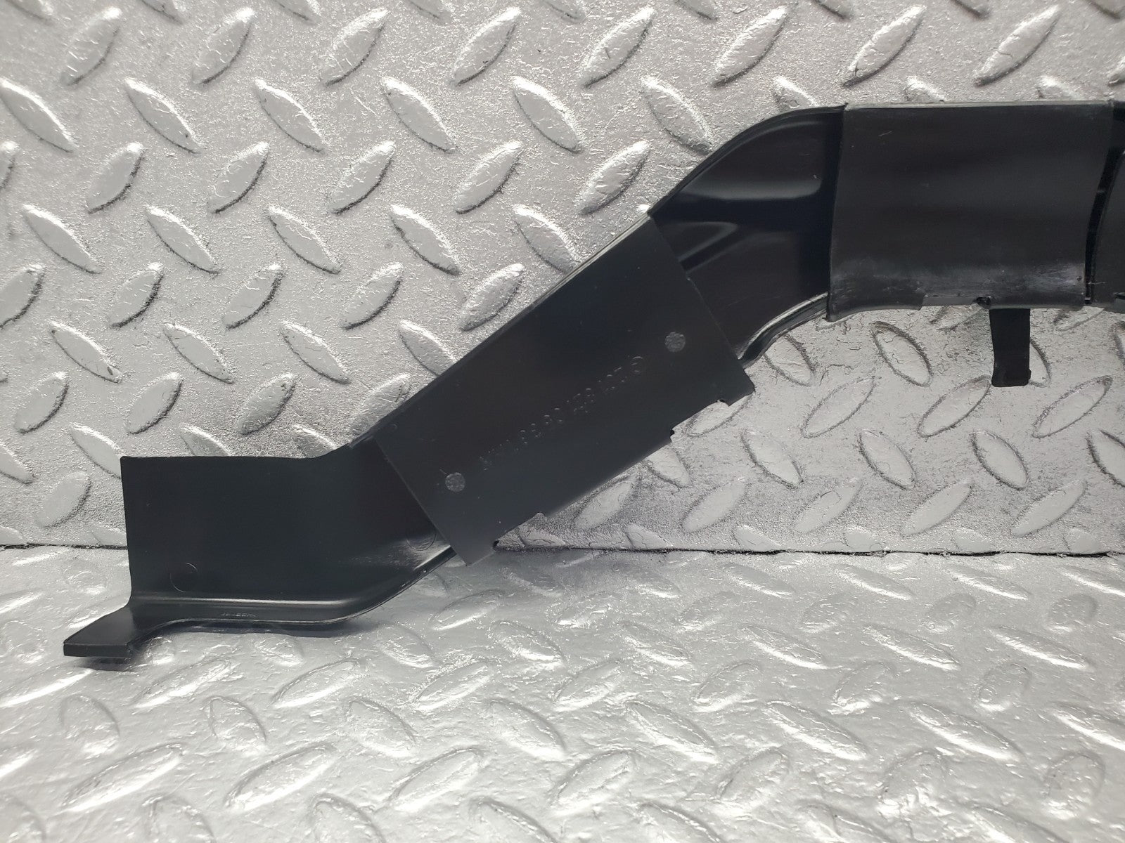 W201 Baby Benz rear left cable channel used OEM