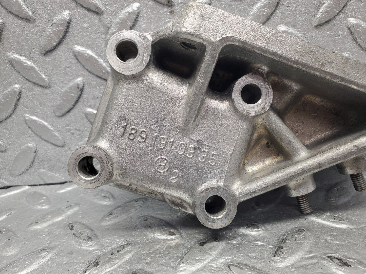 W112 air compressor support bracket used OEM