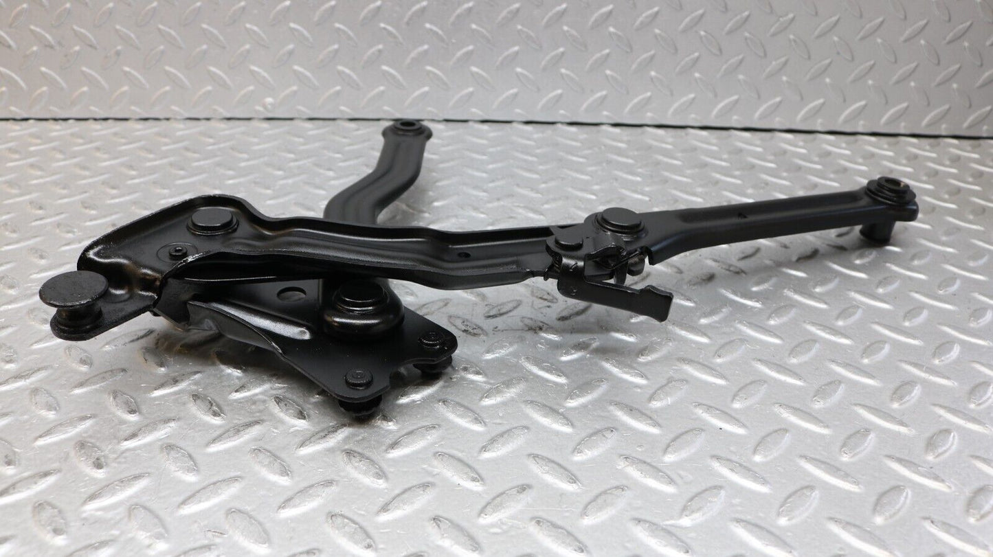 37210 Mercedes-Benz C126 420SEC Coupe Bonnet Hinge Left Side
