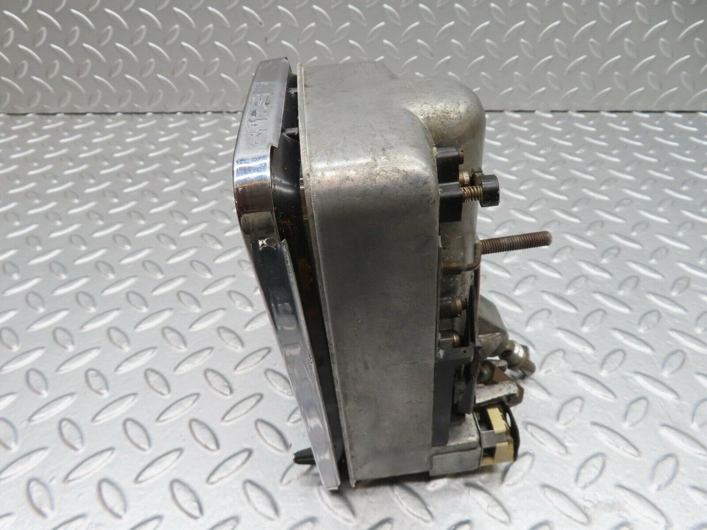 12699 Mercedes-Benz W111 220SE Instrument Cluster