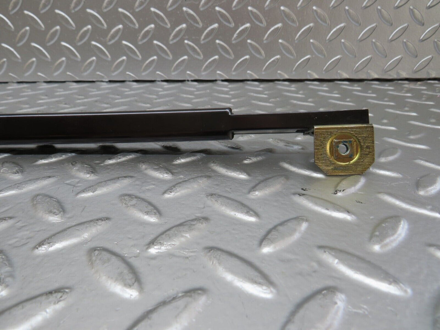 25225 Mercedes-Benz W201 190D Rear Left Door Window Channel