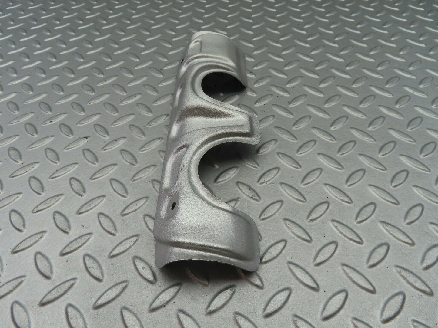 7070 Mercedes-Benz C107 350SLC Coupe Heat Plate For Exhaust Manifold