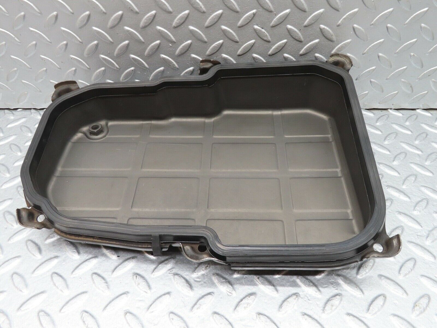 18160 Mercedes-Benz W123 230E Oil Pan Oil Sump