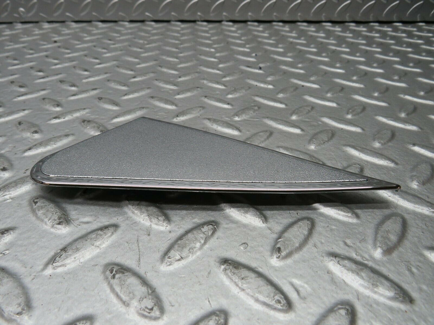 22085 Mercedes-Benz S123 280TE Wagon Mirror Triangle Cover Left 1237250311