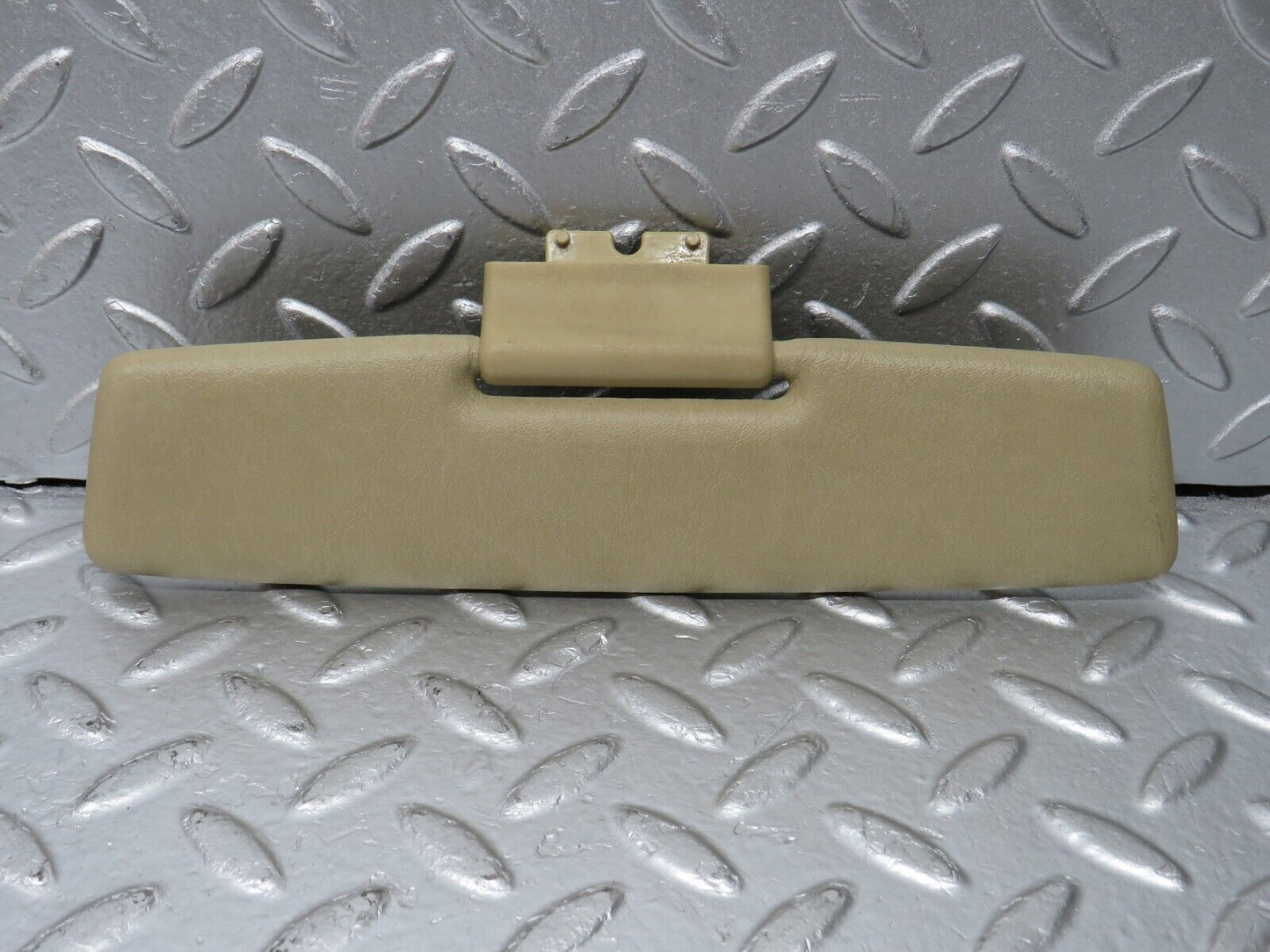 33943 Mercedes-Benz W124 260E Sun Visor Middle Beige