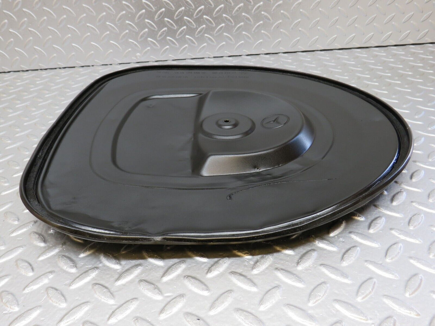 33560 Mercedes-Benz C107 R107 Air Filter Box Housing Lid 0080948902