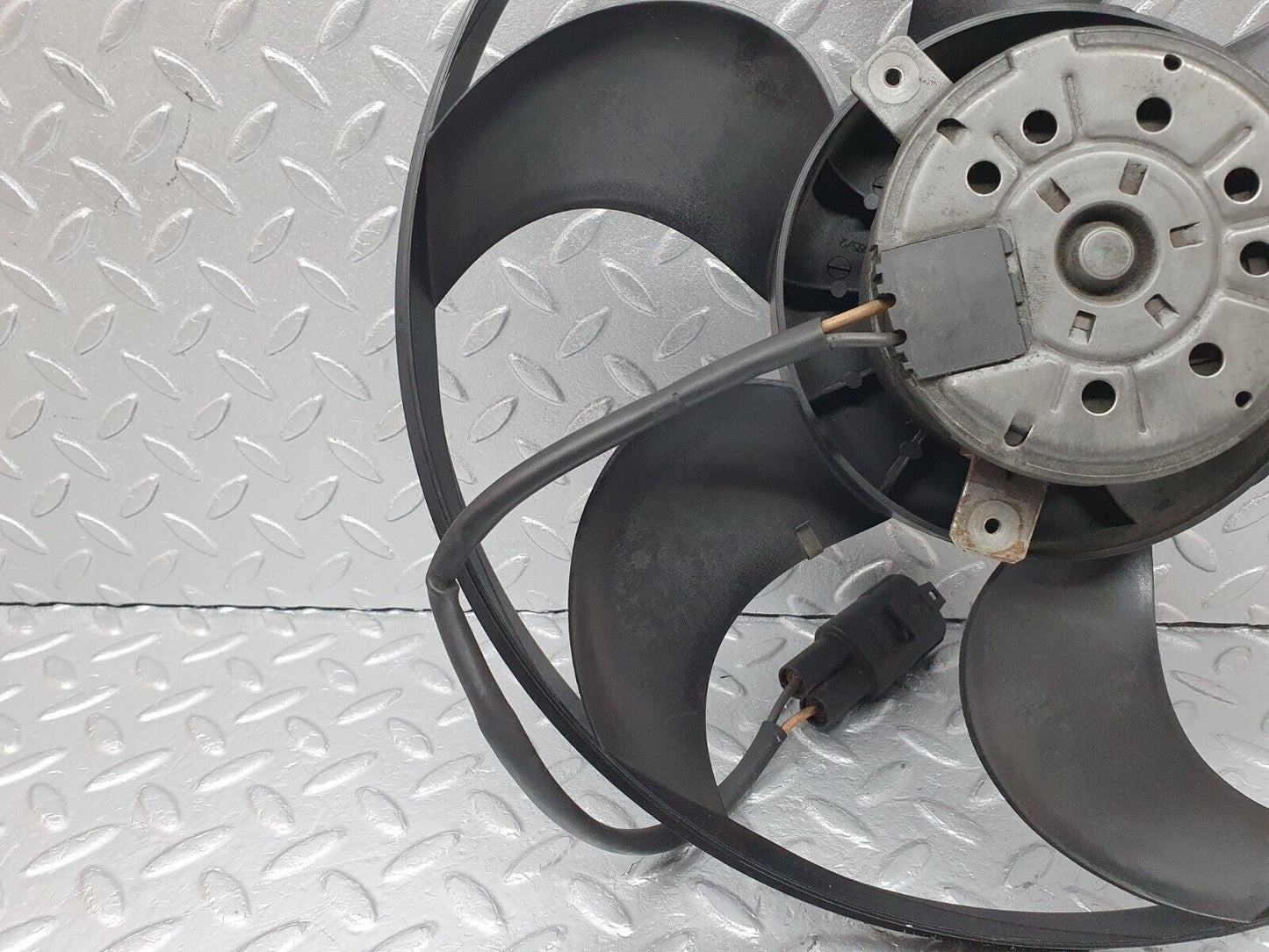 41852 Mercedes-Benz W202 C200 Radiator Cooling Fan 3136613279
