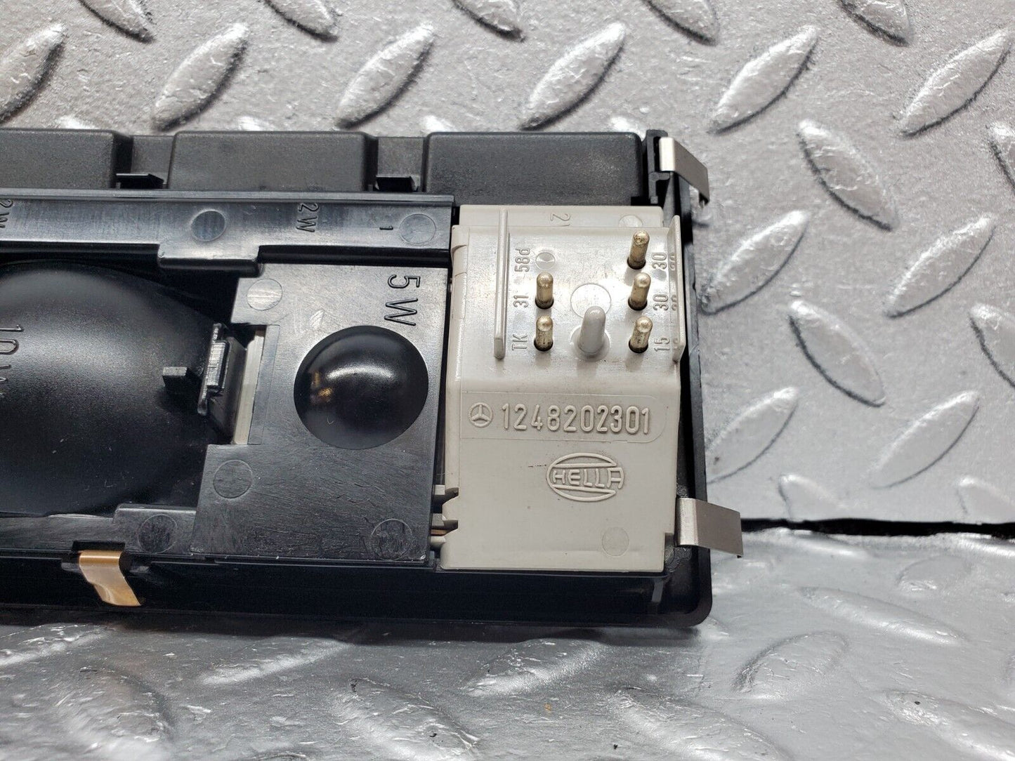 45649 Mercedes-Benz W126 420SE Interior Dome Light With Sunroof Switch
