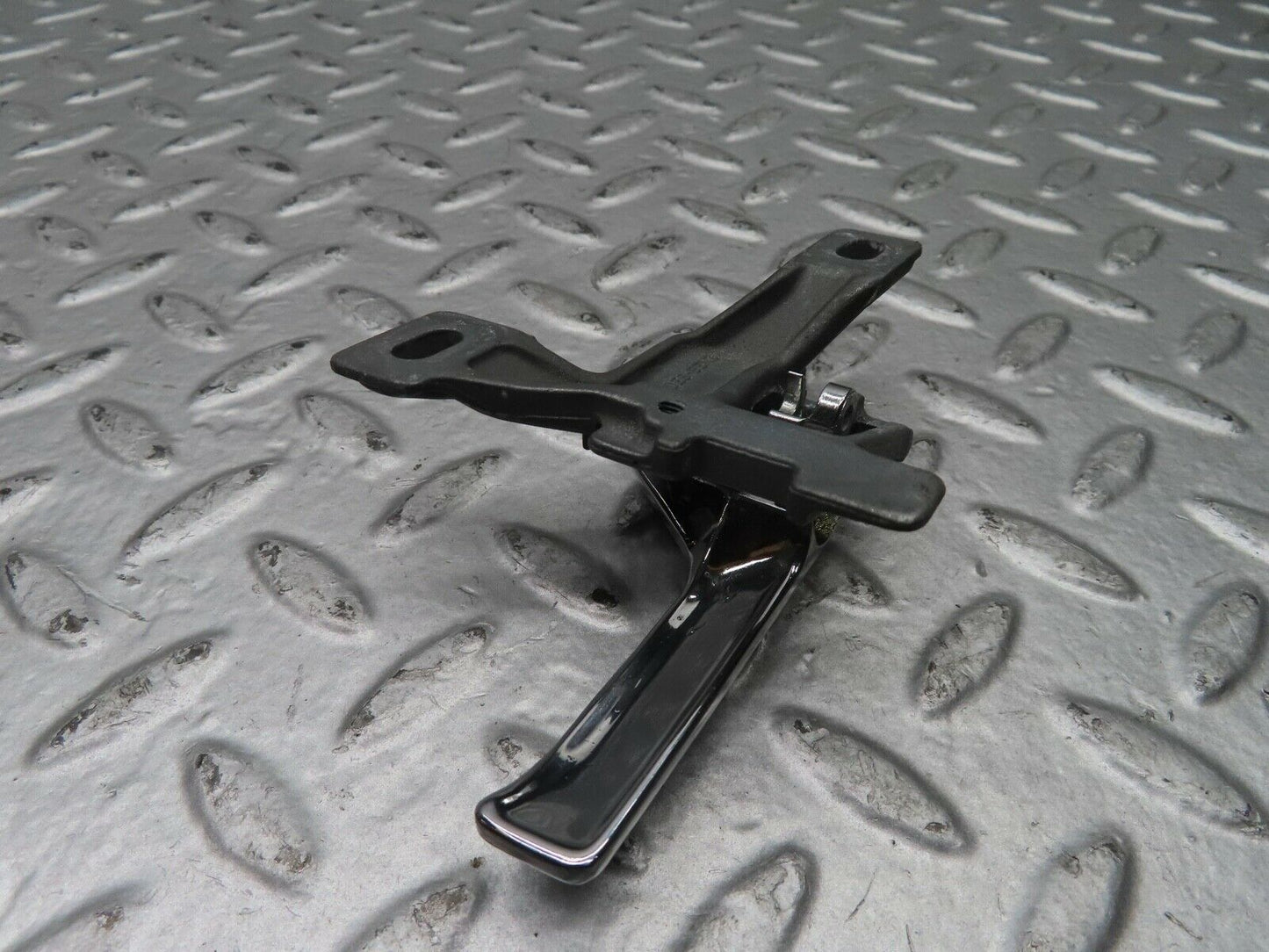 21448 Mercedes-Benz W126 300SE Left Door Interior Handle