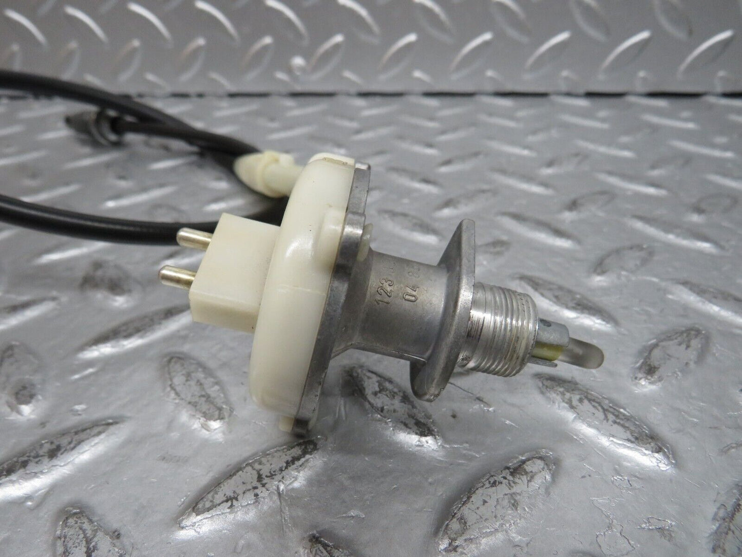 29778 Mercedes-Benz W123 230E Heater Regulator 1238300485