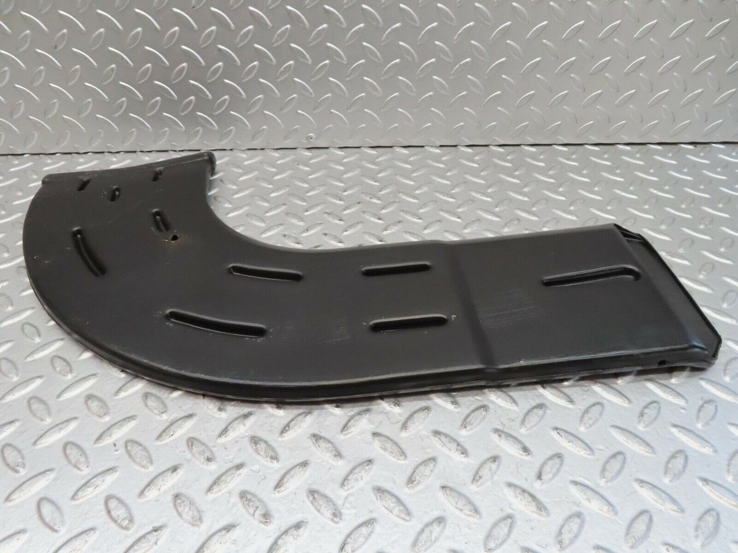 15408 Mercedes-Benz W123 230E Air Duct Heater Ventilation Right 1238311046