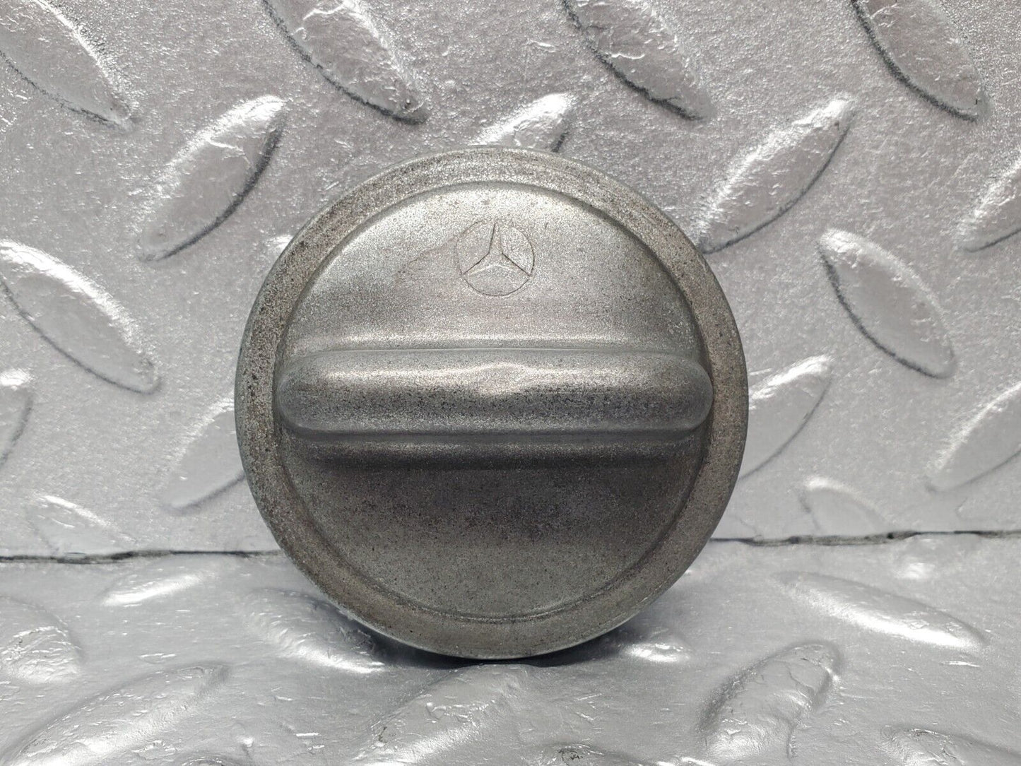 46583 Mercedes-Benz C123 280CE Coupe Fuel Tank Cap