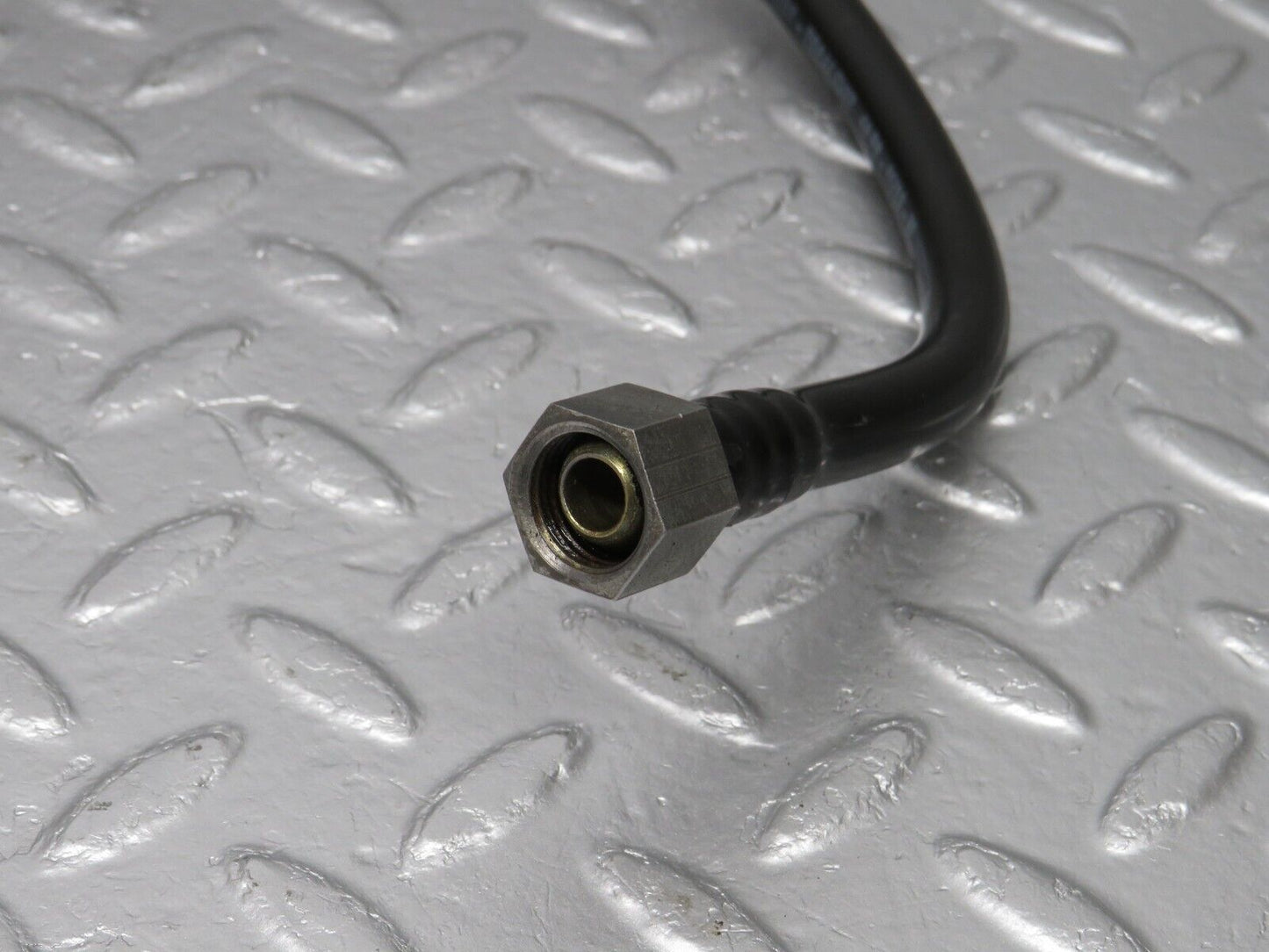 40020 Mercedes-Benz R107 350SL Brake Servo Vacuum Pipe