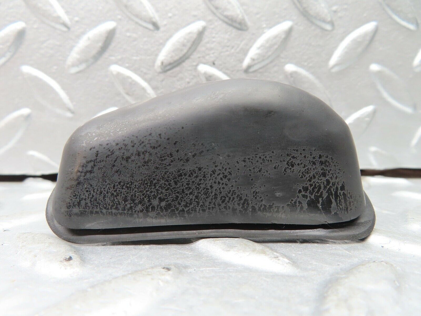 20968 Mercedes-Benz W114 250CE Coupe Indicator Rubber Cover 1154620596