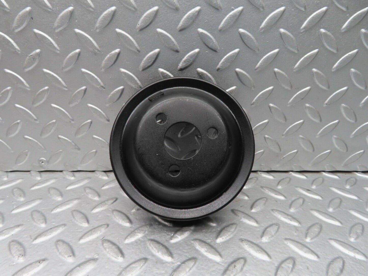 15111 Mercedes-Benz W140 S320 Water Pump Pulley 1264600379