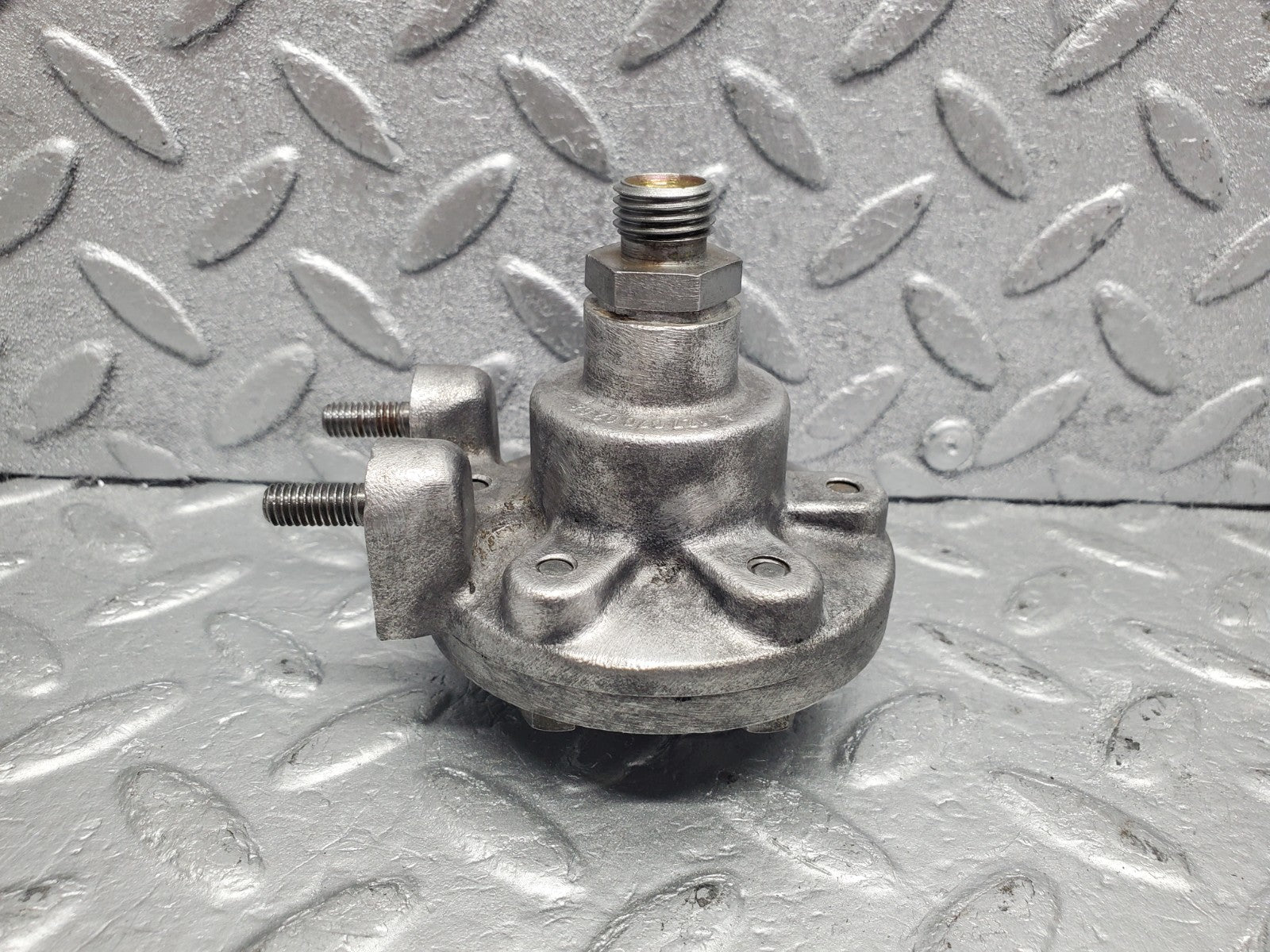 W112 fuel backflow damper regulator used OEM
