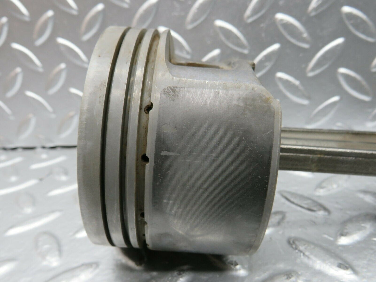 22468 Mercedes-Benz C124 E220 Coupe Piston With Connecting Rod 89.9 mm