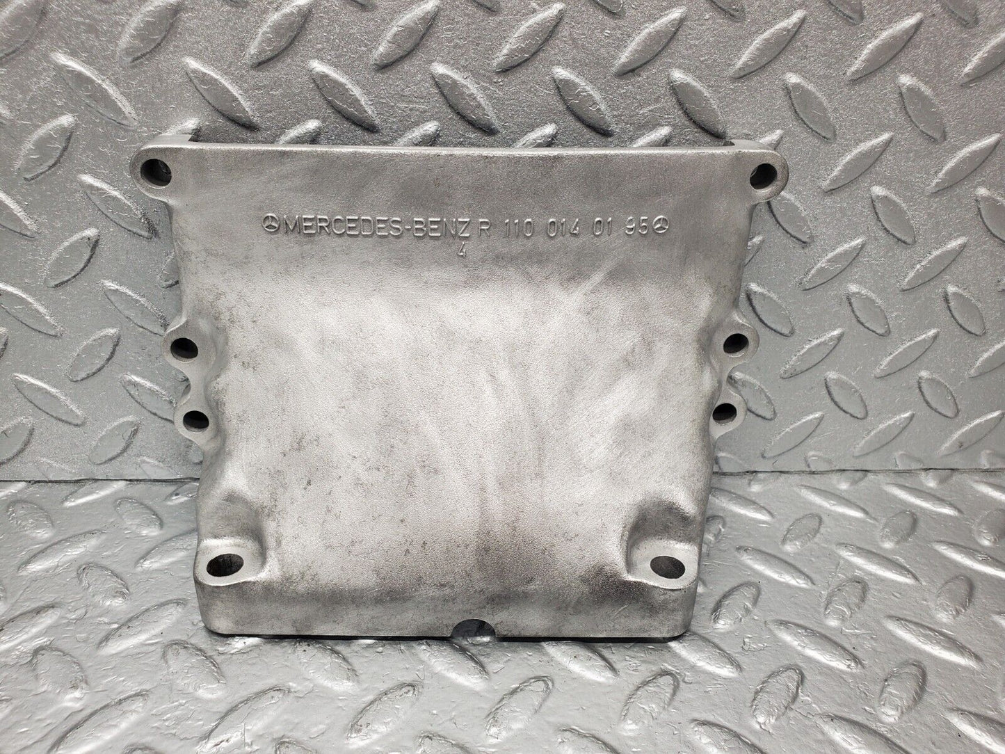46648 Mercedes-Benz C123 280CE Coupe Gearbox Support 1100140195