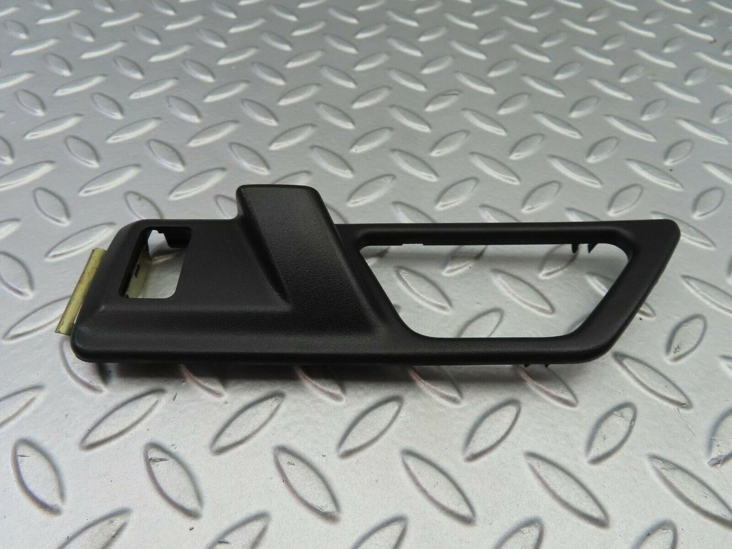6433 Mercedes-Benz S124 E220 Wagon Door Opener Frame Rear Right
