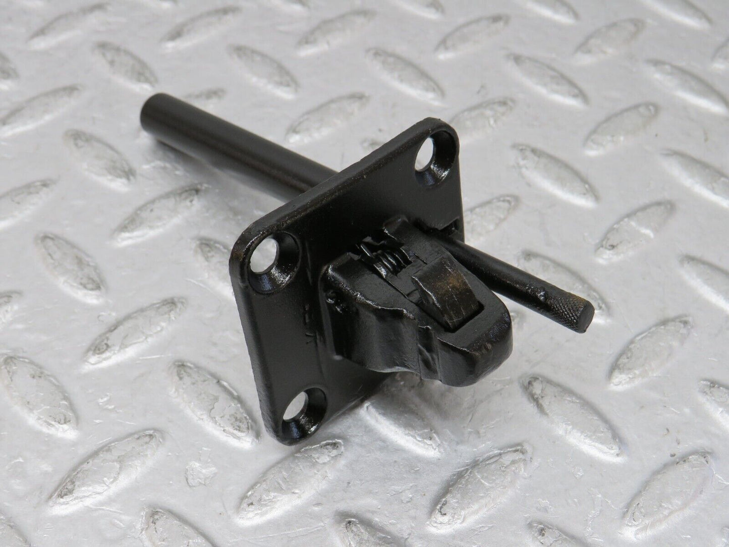 35708 Mercedes-Benz W108 Bonnet Lock Latch