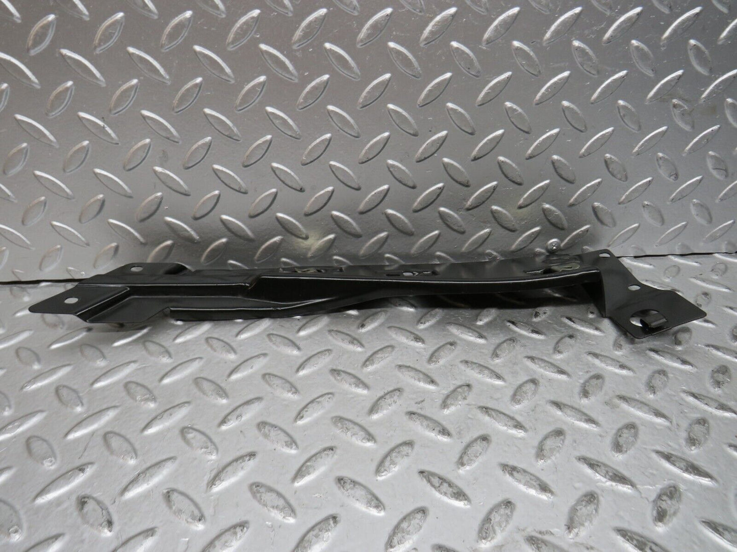 29164 Mercedes-Benz C124 320CE Coupe Rear Window Channel Support Right Side