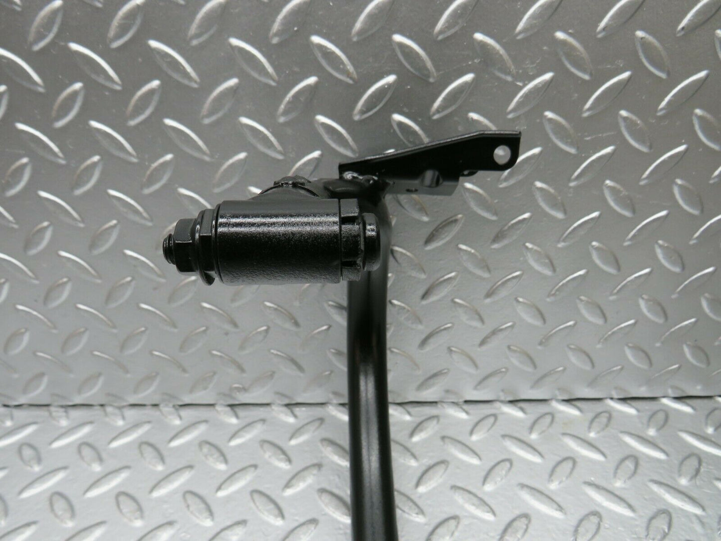 22518 Mercedes-Benz C124 E220 Coupe Trunk Hinge Right Side