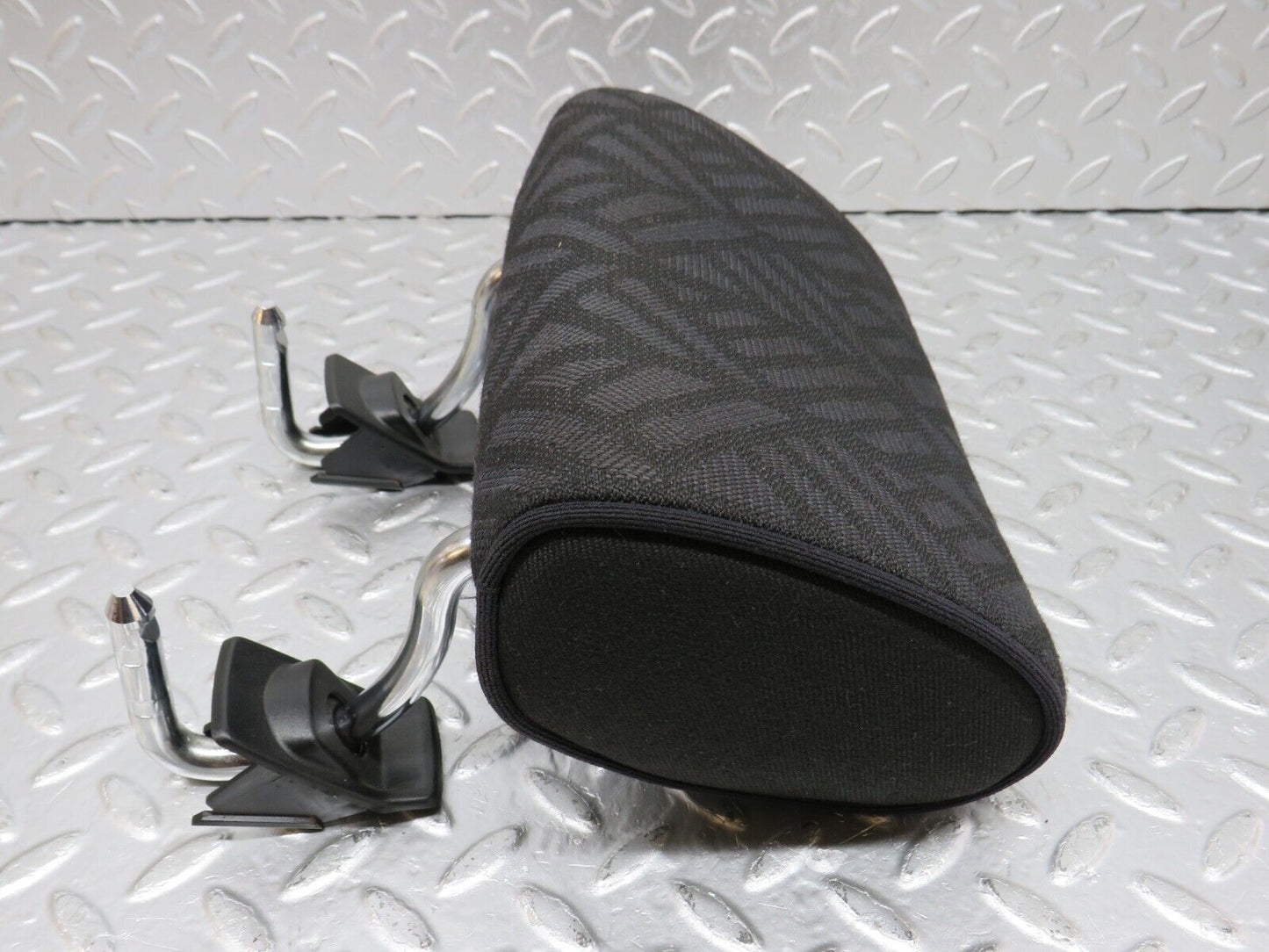 33389 Mercedes-Benz W202 C180 Rear Headrest
