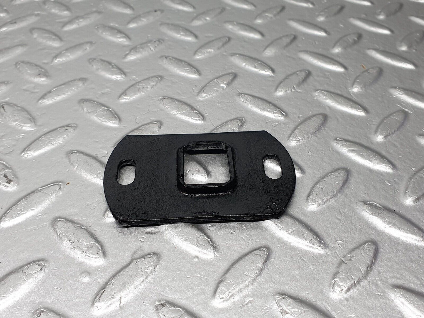 40774 Mercedes-Benz W111 220S Bonnet Lock Latch