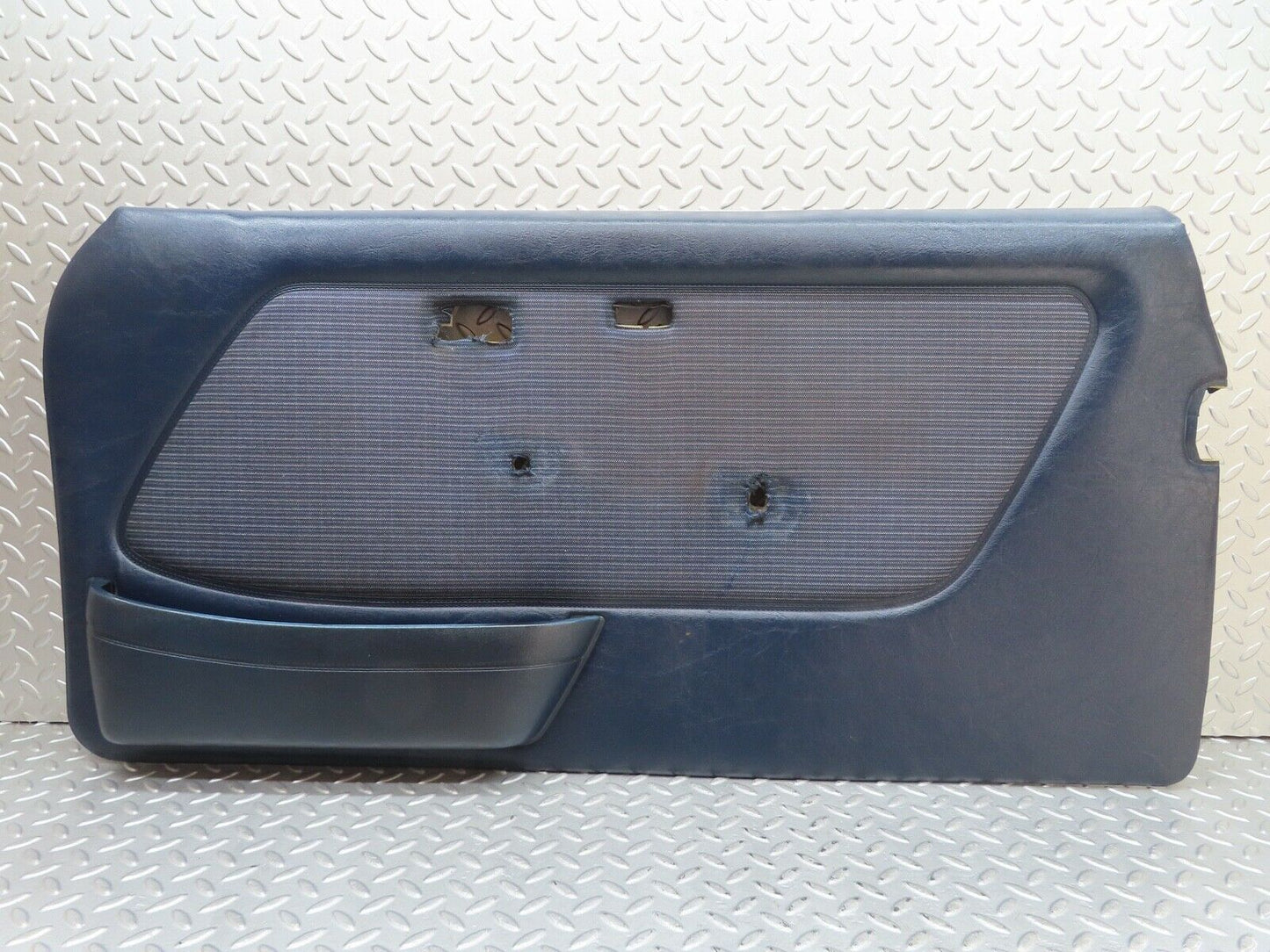 16807 Mercedes-Benz C123 280CE Coupe Front Right Door Card Blue