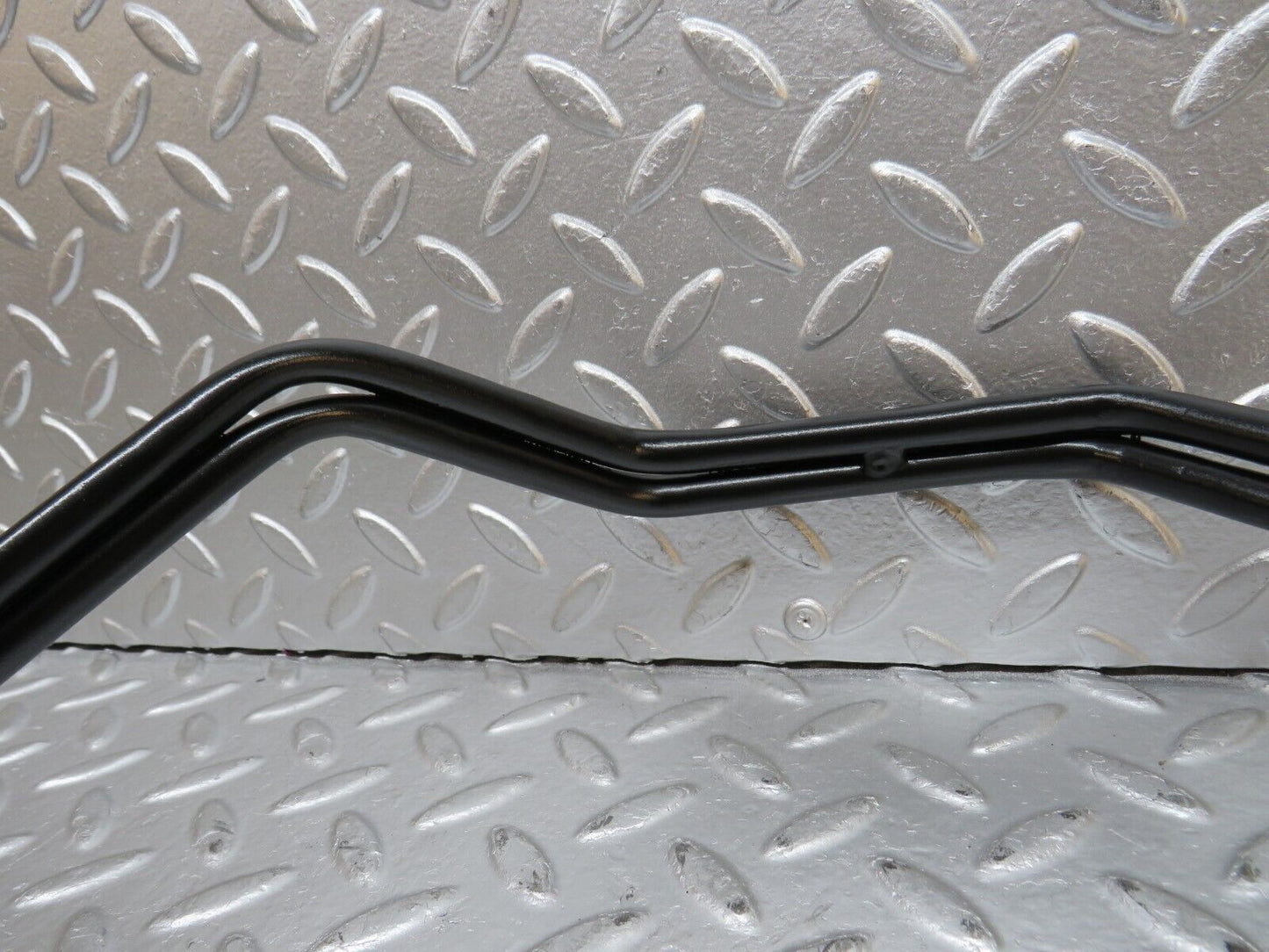31535 Mercedes-Benz S124 220TE Wagon Oil Cooling Pipe