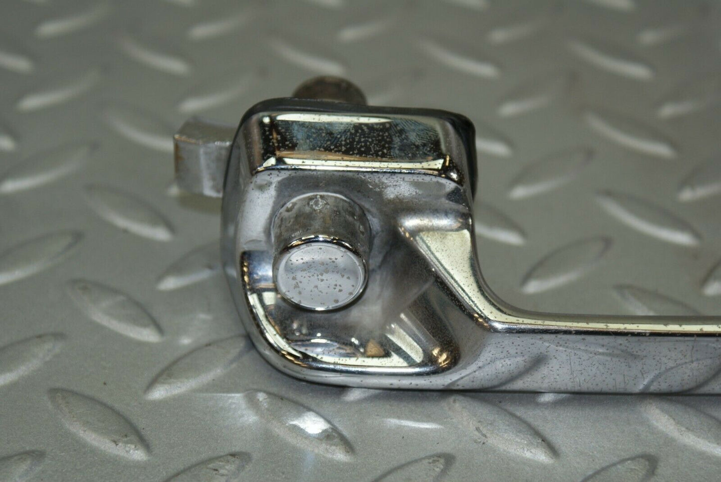 3106 Mercedes-Benz W115 220D Door Handle Rear Left 1157660301