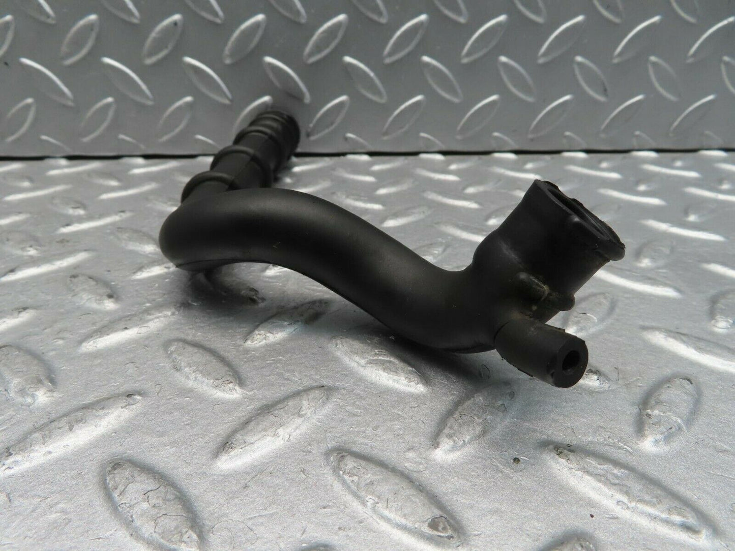 11569 Mercedes-Benz C123 230CE Coupe Air Intake Pipe 1020940282