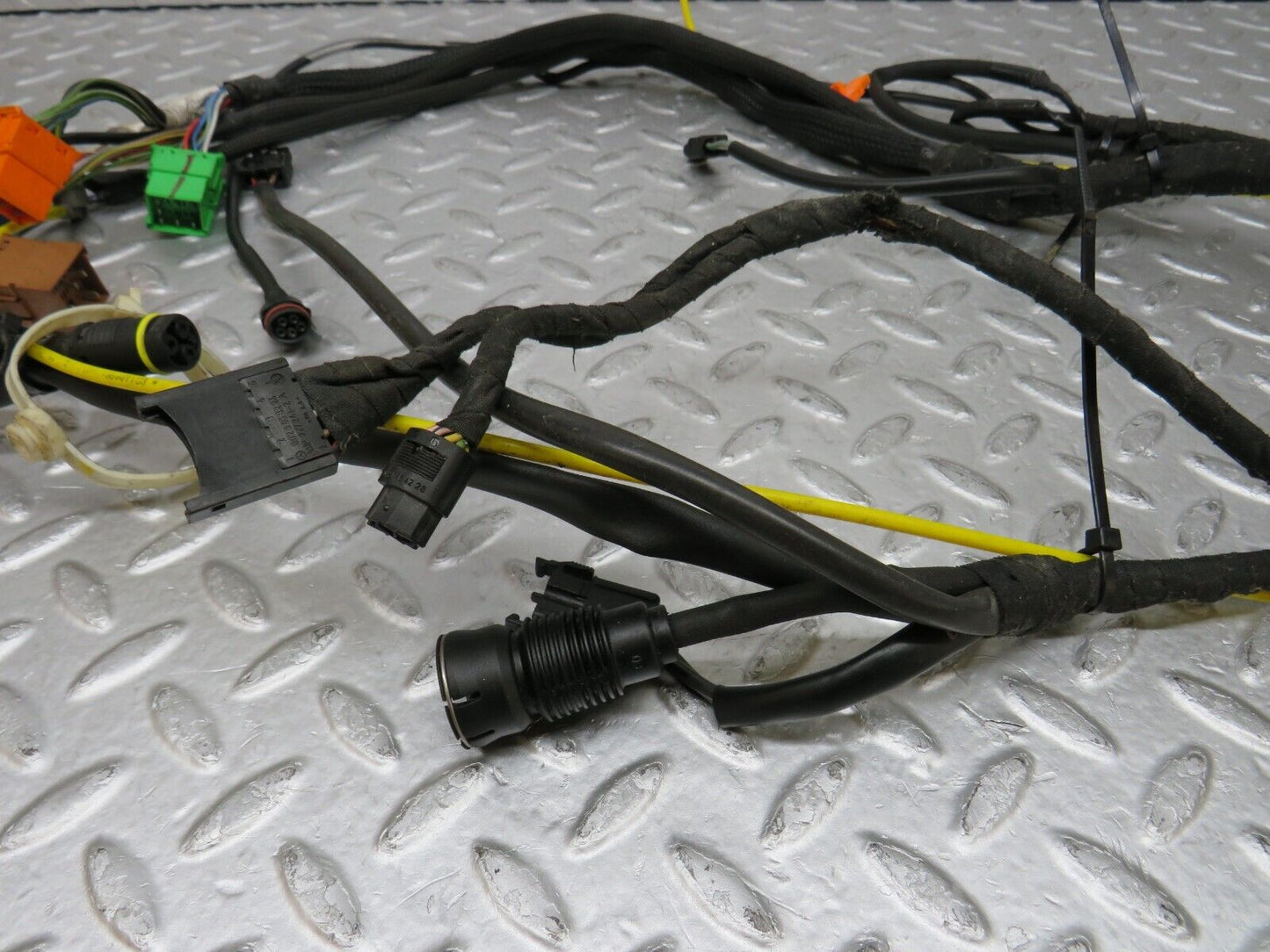 35307 Mercedes-Benz W140 Door Wire Harness 1404409637