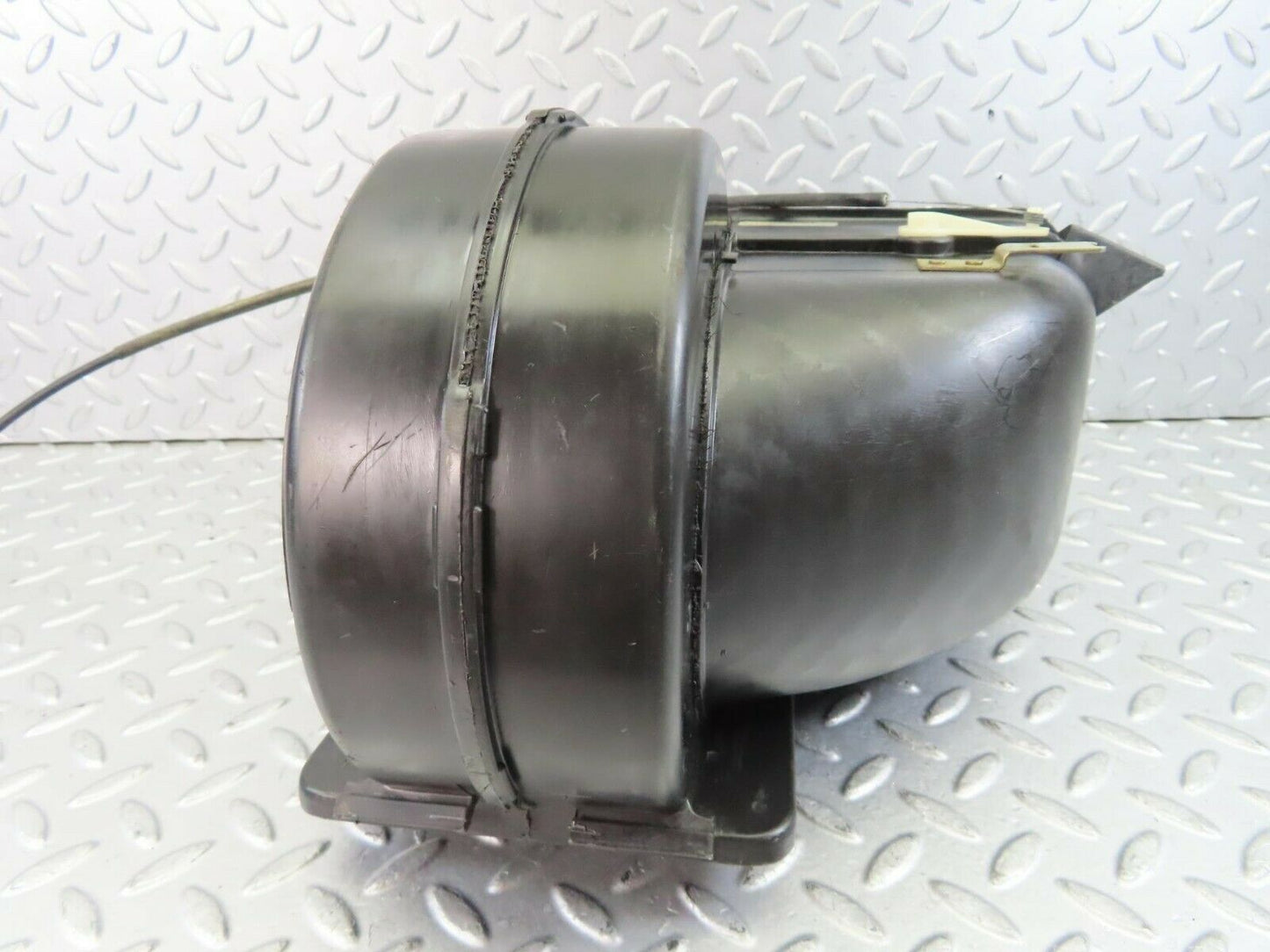 9765 Mercedes-Benz C123 280CE Coupe Heater Blower Housing 0130062800