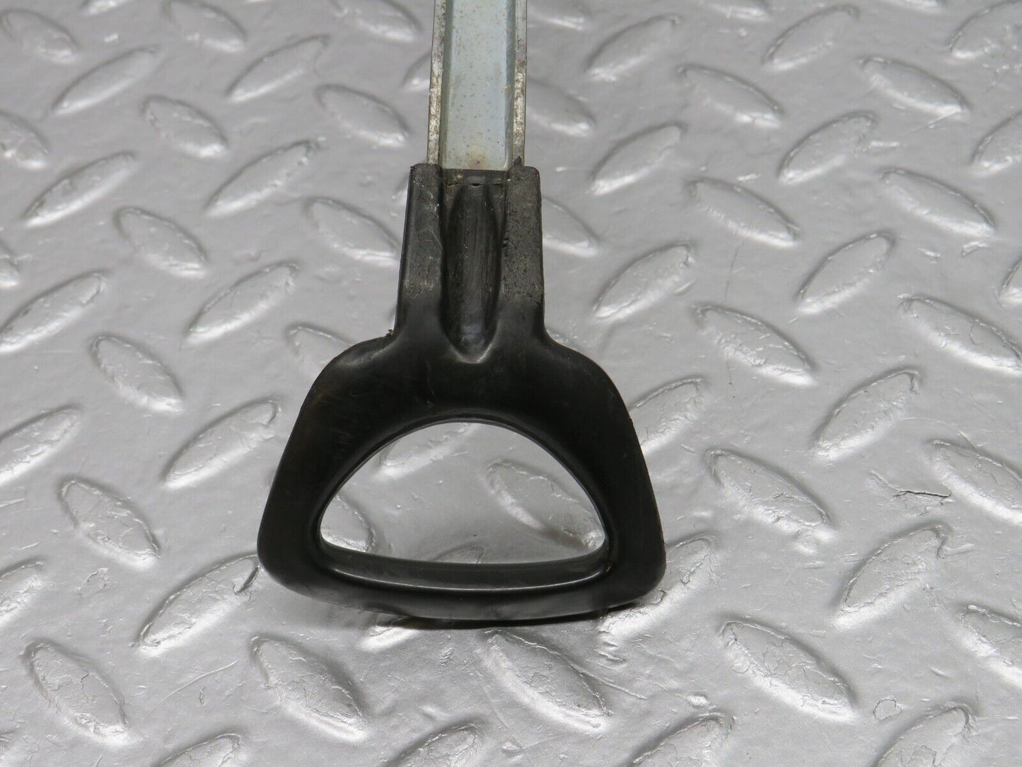 40013 Mercedes-Benz R107 350SL Front Left Seat Sliding Adjust Handle
